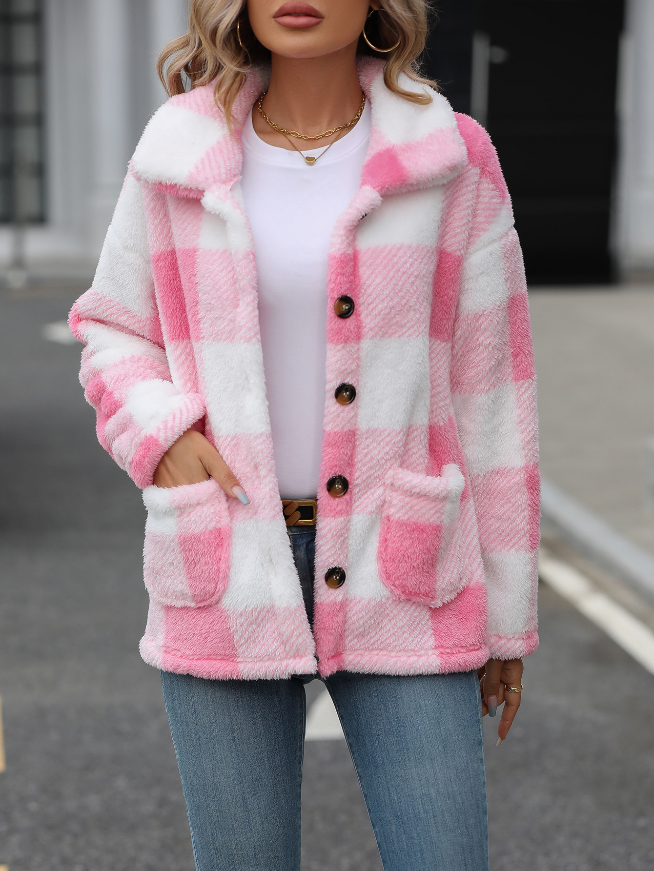 Picture of Flash velvet European and American fashion autumn and winter women's lapel long sleeve long plaid single breasted double-sided velvet casual coat