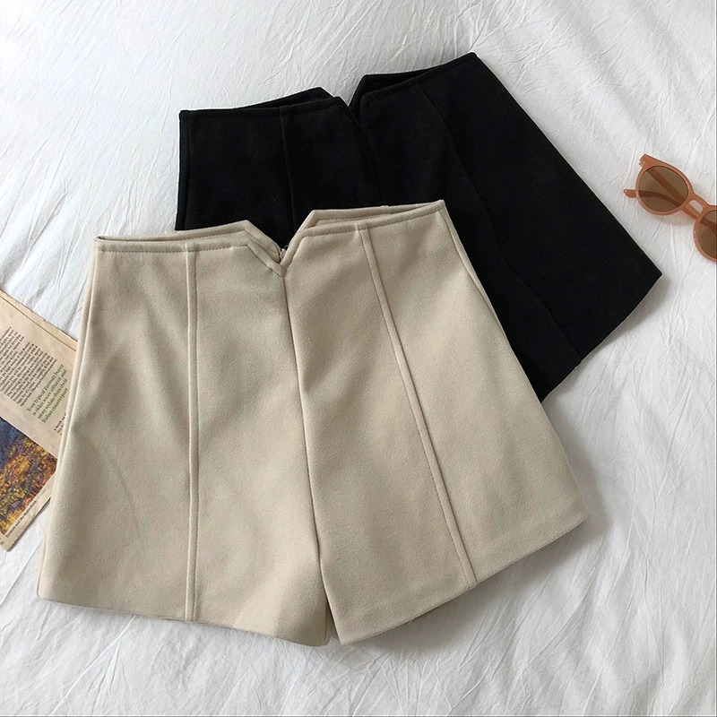 High-Waisted Woolen Shorts for Women Autumn and Winter 2023 New K-Style Ins Student Casual Slimming Look Versatile Outer Wear A-Line Boot Pants