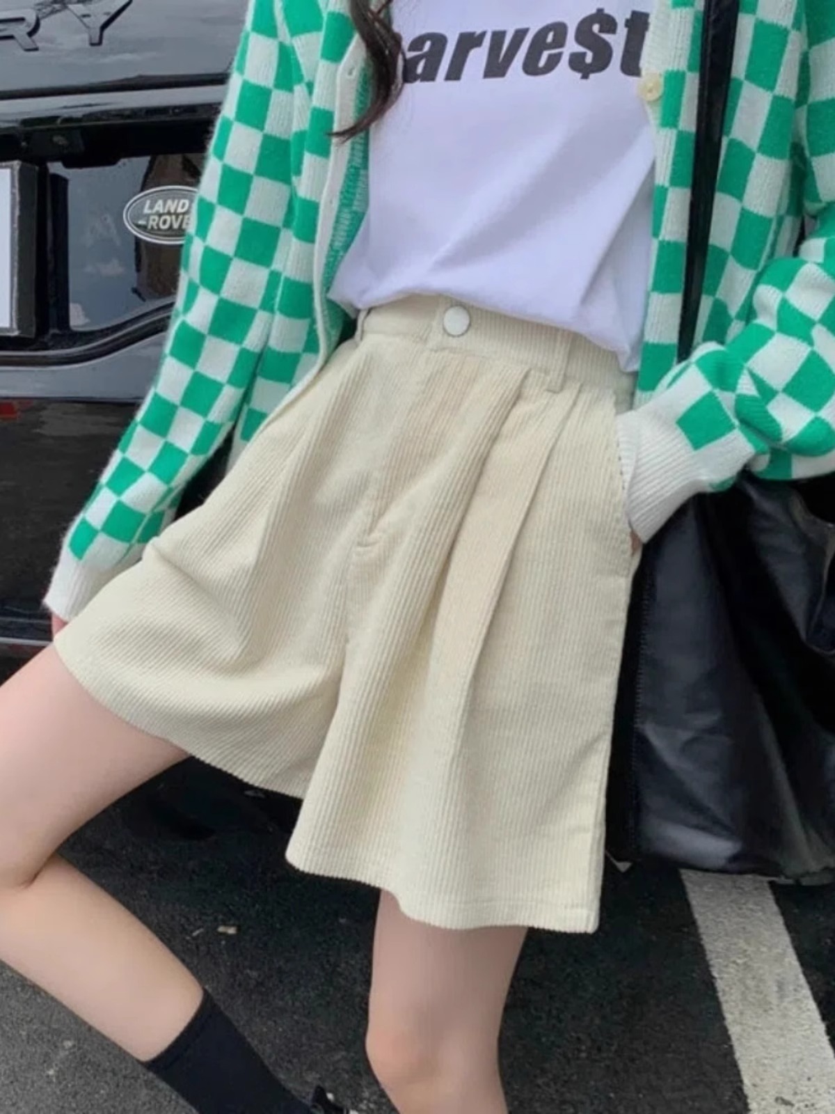 Picture of Corduroy Shorts Women's 2023 Autumn and Winter New Wide Leg Pants High Waist Slimming Small Retro Casual A- Shaped Pants
