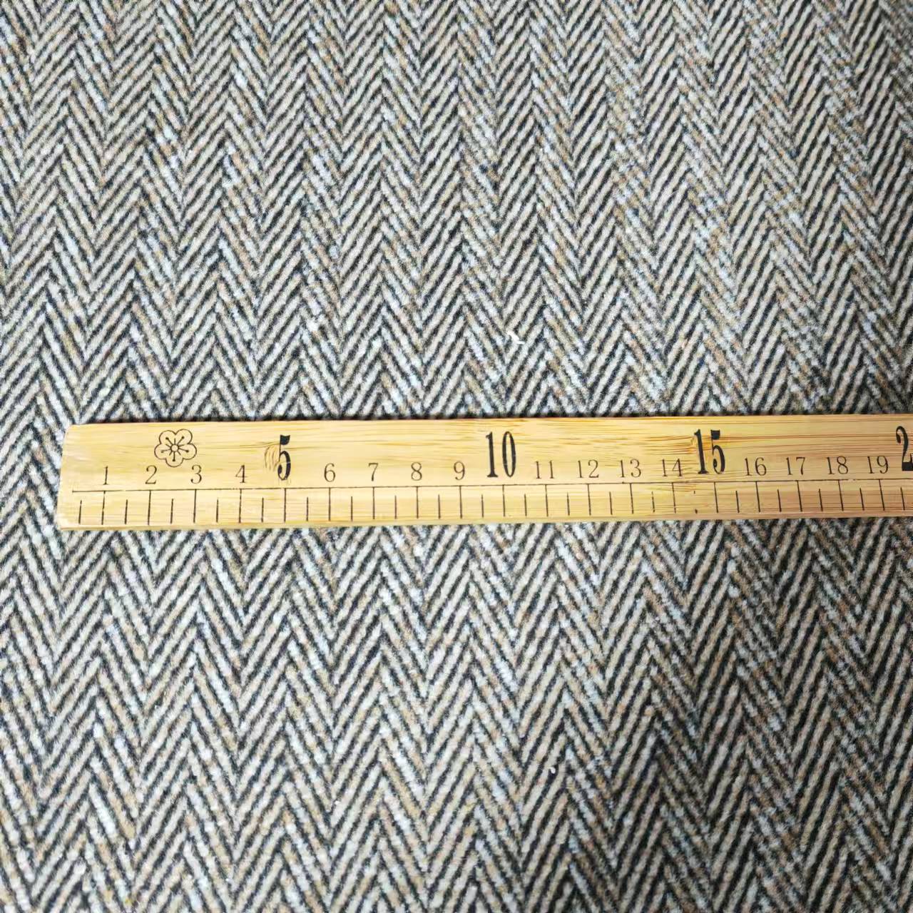 Picture of Shaoxing factory in stock autumn and winter fancy hair herringtop suit fashion shoes and hats bags woolen woolen cloth