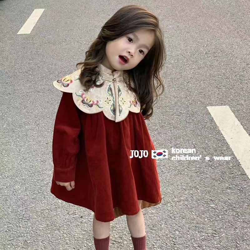 Picture of Girls' New Year Chinese style one-year-old dress winter New Western style lace embroidery dress Baby New Year greeting clothes fashion