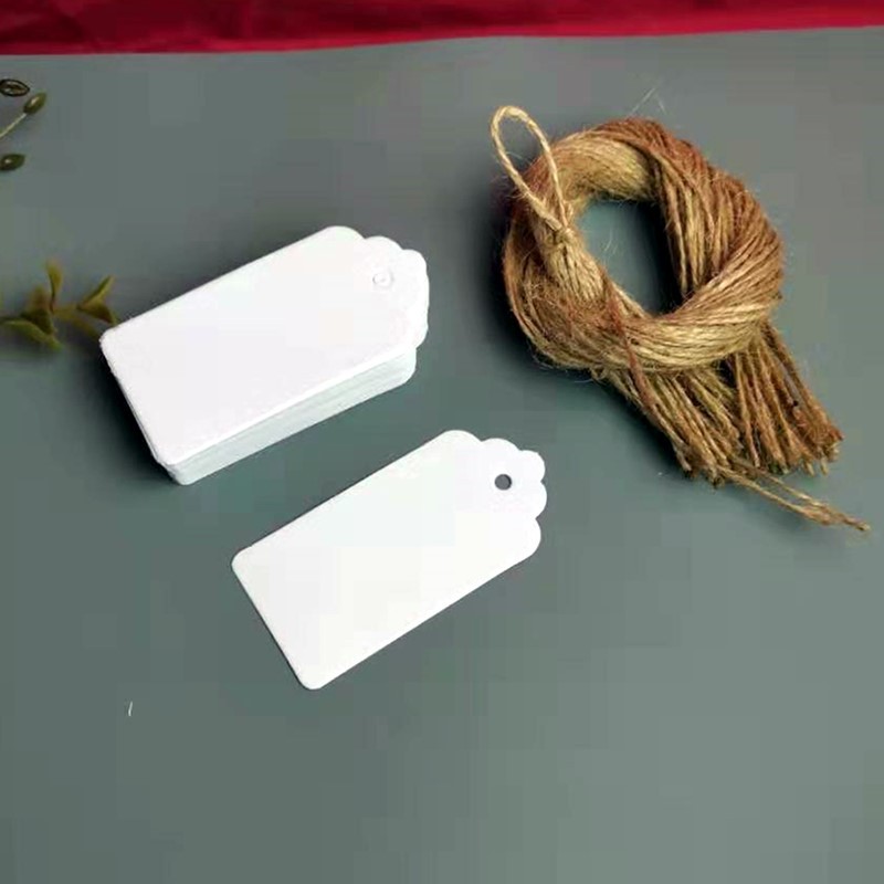 Picture of Kraft paper small card candy box small accessories handwritten word notes small tag rectangular card distribution hemp rope