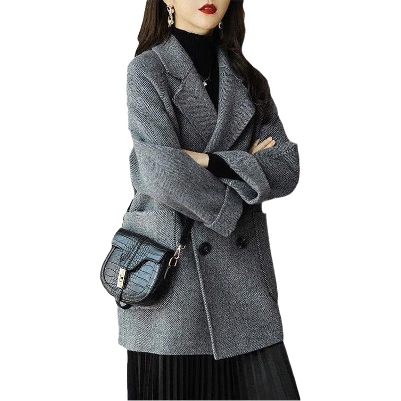2025 New Autumn and Winter Fashionable Herringbone Pattern Loose Slimming Stylish Versatile Mid-Length Wool Coat for Petite Women