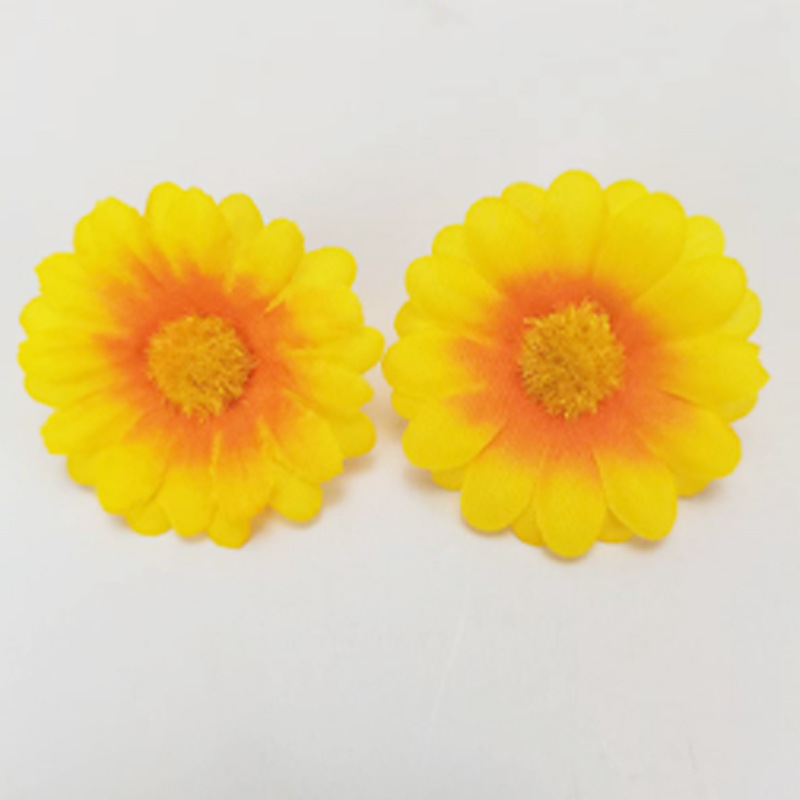 Picture of Simulated 4cm Small Chrysanthemum DIY Sun Flower Head Small Daisy Arch Road Leading Flower Arrangement Flower Garland Head Jewelry Wholesale