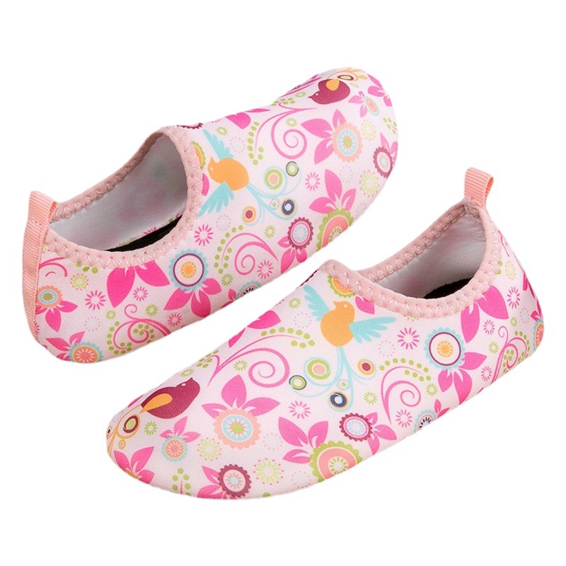 2023 Summer Cross-border Outdoor Tracing Shoes for Boys and Girls Barefoot Hiking Sticking Beach Shoes Wading Swimming