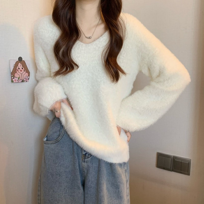 Picture of Loose Imitation Mink Velvet Knitwear for Women in Autumn and Winter, Thickeneded and Warm V-Neck with Long-Sleeved Bottoming Knitwear Top