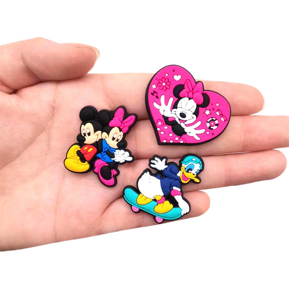 20 suit Cartoon Cute Mickey Minnie Hole Shoes Shoes Flower Decorative Buckle Personality DIY Garden Shoe Buckle Accessories