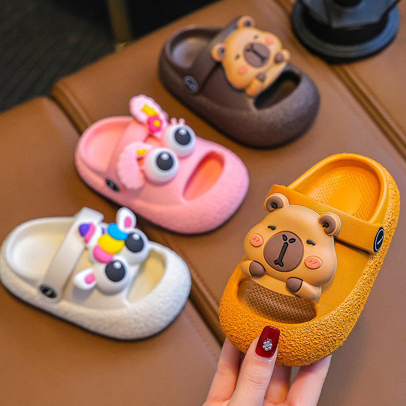 Children's Slippers Summer Boys 1-3 Years Old 2 Non-slip Baby Baby Bathing Baby Slippers Girls' Hole Shoes