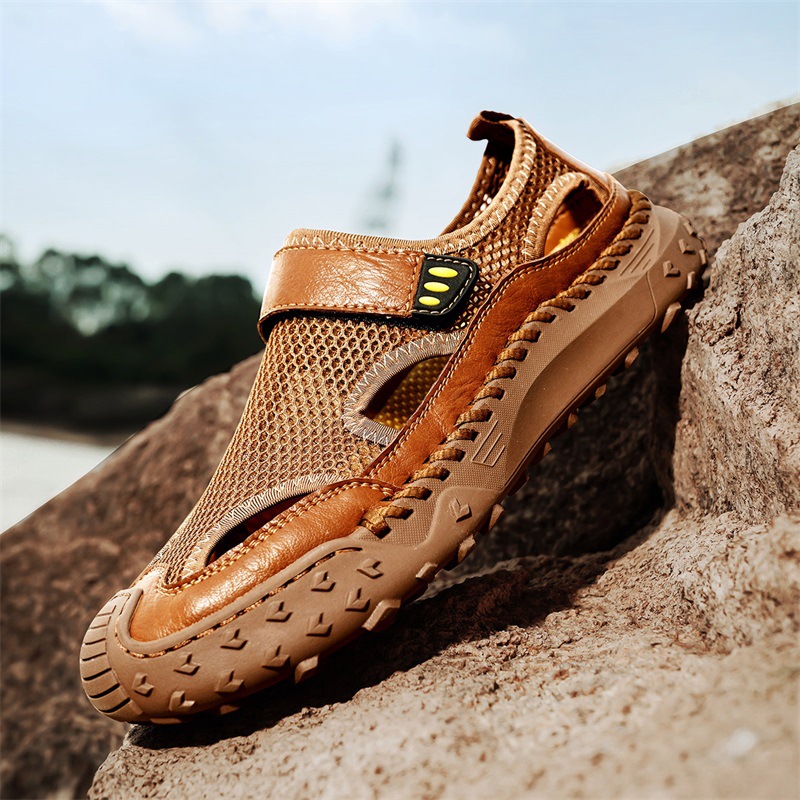 Cross-border Summer TikTok Live Foreign Trade Hot Selling plus size Men's Shoes Outdoor Genuine Leather Mesh Breathable Men's Beach Sandals