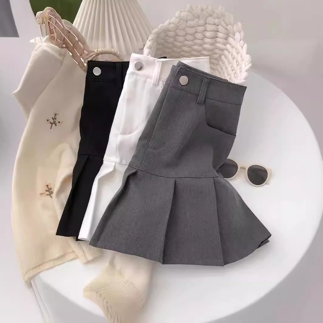 A-Line Skirt High-Waisted Slimming Women's Summer New 2024 Culottes Short Gray Pleated Skirt Jk Anti-Exposure