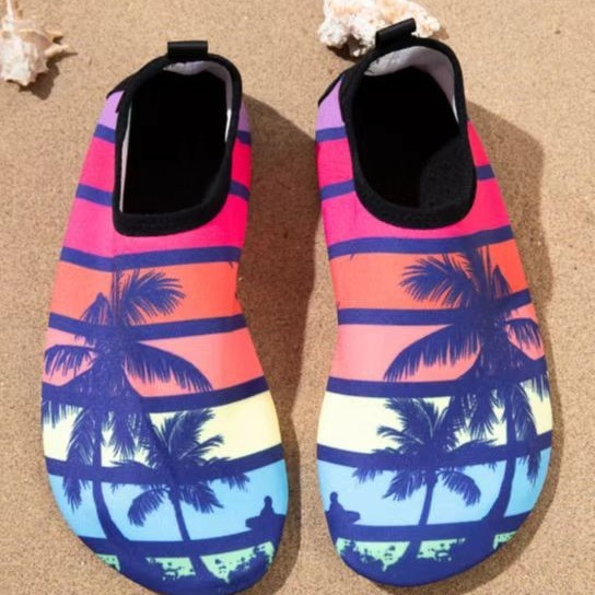 Picture of Cross-Border Beach Shoes for Women, Non-Slip Outdoor Wading and River Tracing Shoes, Indoor Sports Floor Yoga Shoes, Rubber Puncture-Proof