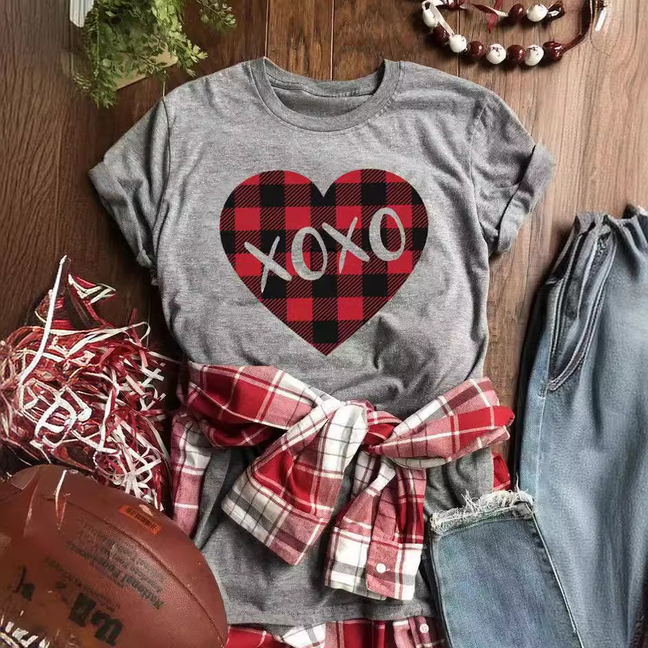 in stock eBay AliExpress Spring and Summer Best Selling New Valentine's Day Leopard Plaid Heart T-Shirt Women-dark gray