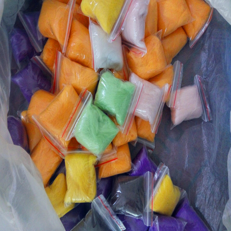 Manufacturer Wholesale 66S Wool Felt Poke Fun Material Package Colored Handmade DIY Needle Felt Wet Felt Colored Wool