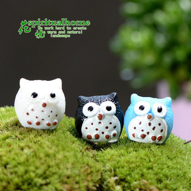 Picture of Small 4 Color Owl Moss Micro Landscape Ornaments Ornaments DIY Assembled Resin Small Ornaments