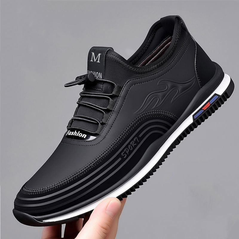 TikTok Spring New Casual Shoes Men's Leather Shoes Lightweight Comfortable Simple Soft Bottom Leather All-Match Black Men's Shoes