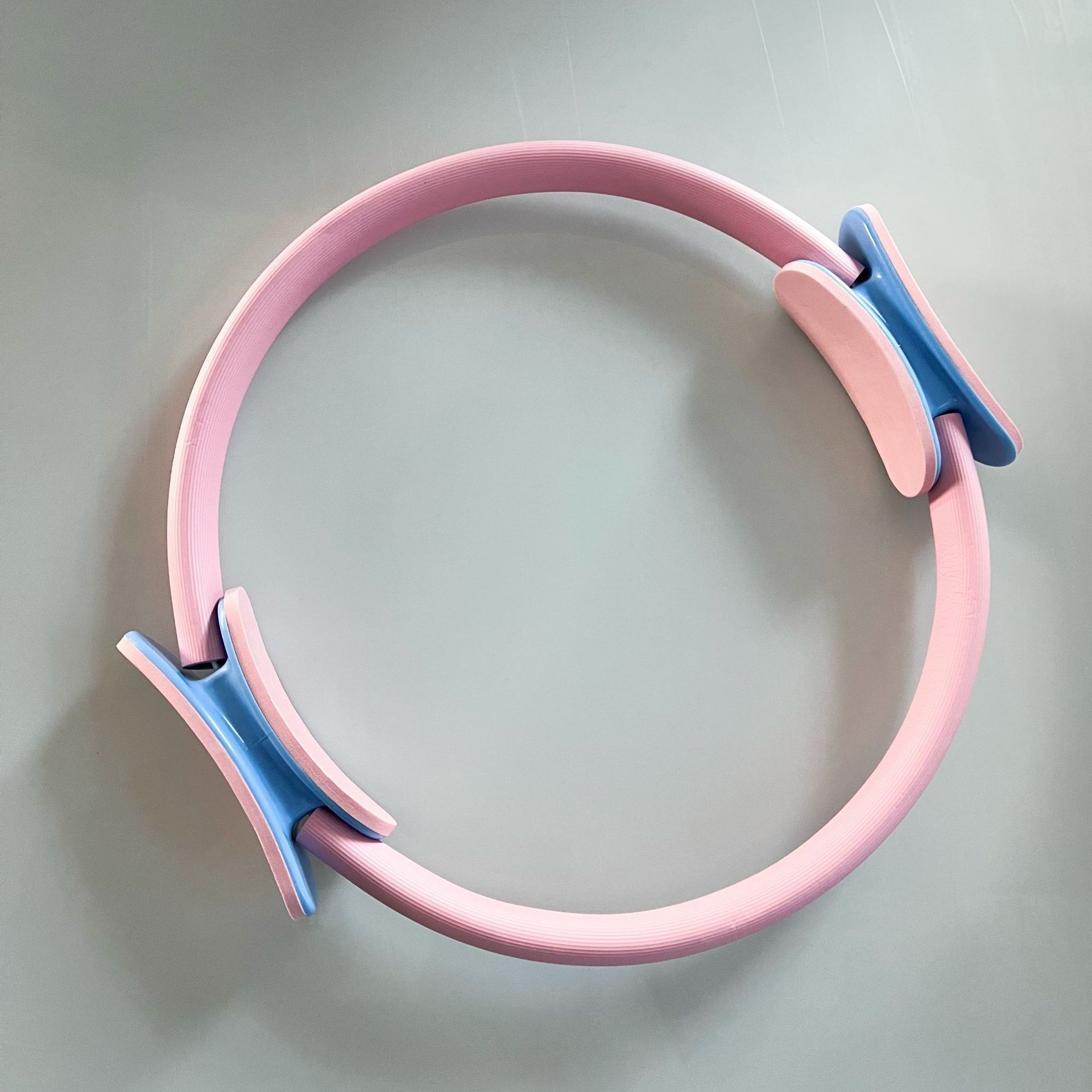 Picture of Cross-Border Supply of Pilates Circle, Fiberglass Resistance Circle, Yoga Slimming Circle, Slimming Leg Pelvic Floor Muscle Repair Trainer