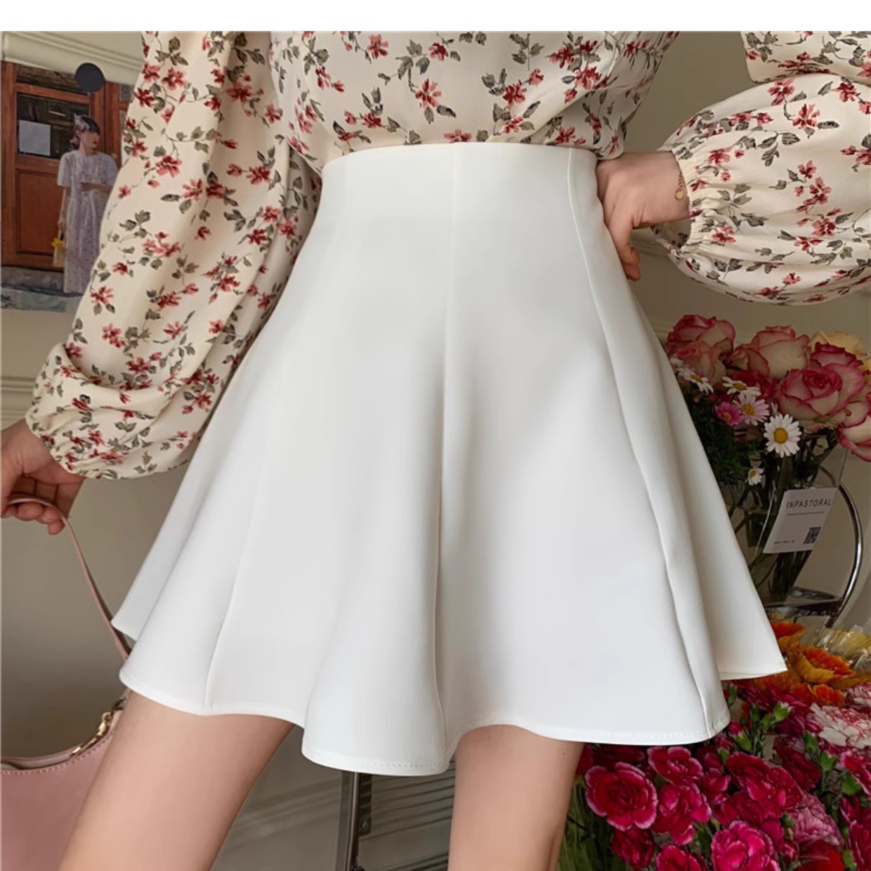 Summer 2024 New High Waist A- Shaped Puffy Half Skirt Women's Short Skirt Slimming Small Black Spring and Autumn
