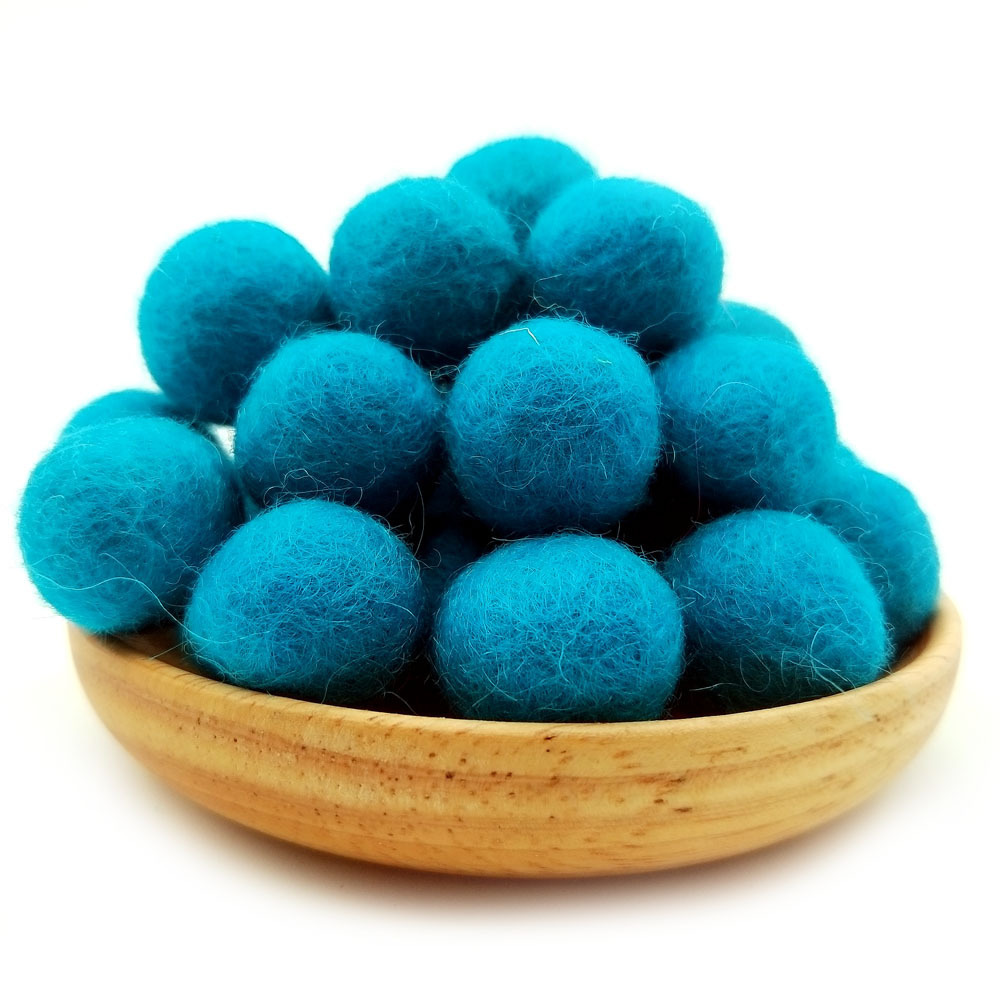 Picture of Cross-border in stock 2CM wool ball Christmas jewelry accessories Christmas diy colorful wool ball small wool ball pokes