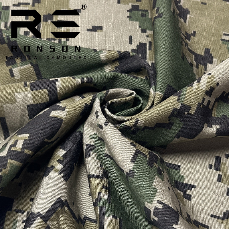 Picture of Rongsheng factory in stock digital electronic camouflage nylon cotton plat comfortable wear-resistant outdoor fabric