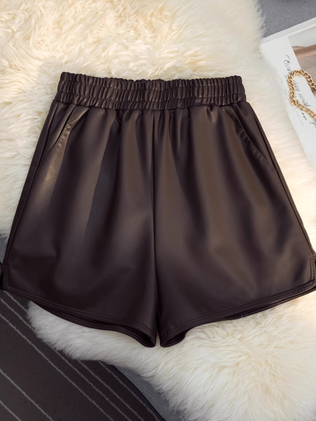Puleather Shorts 2025 Autumn and Winter New Women's Small High Waist A- line Wide Leg Pants Slimming Fashionable Outwear Pants