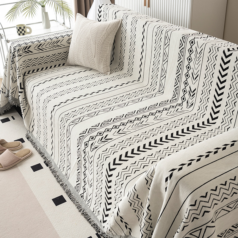 2025 New Chenille Sofa Cover Cloth Summer Universal Full Cover Four-Season Universal Cover Anti-Cat Scratch Black