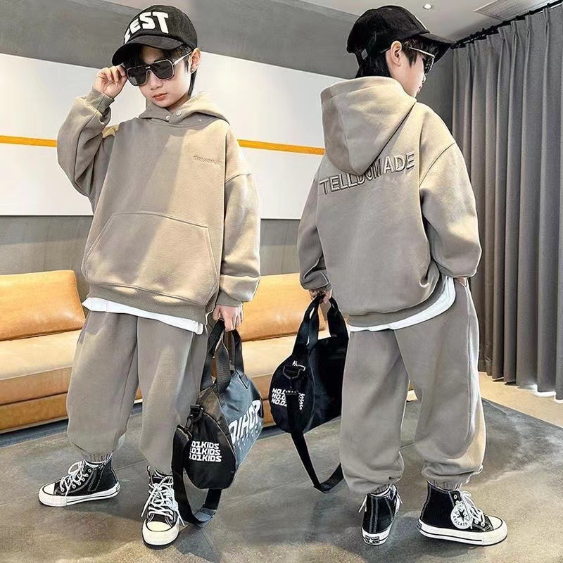 Han Fan boys' autumn suit fashionable new spring and autumn model Zhongda children's autumn handsome fashionable boy trend