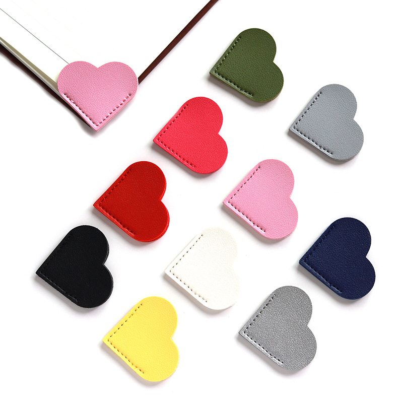 Leather Love Bookmark Mini Portable Gift Heart-shaped Bookmark Book Page Clip Corner Protective Cover with Fixed logo