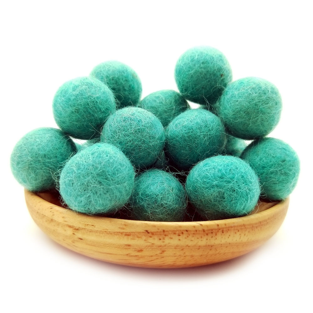 Picture of Cross-border in stock 2CM wool ball Christmas jewelry accessories Christmas diy colorful wool ball small wool ball pokes