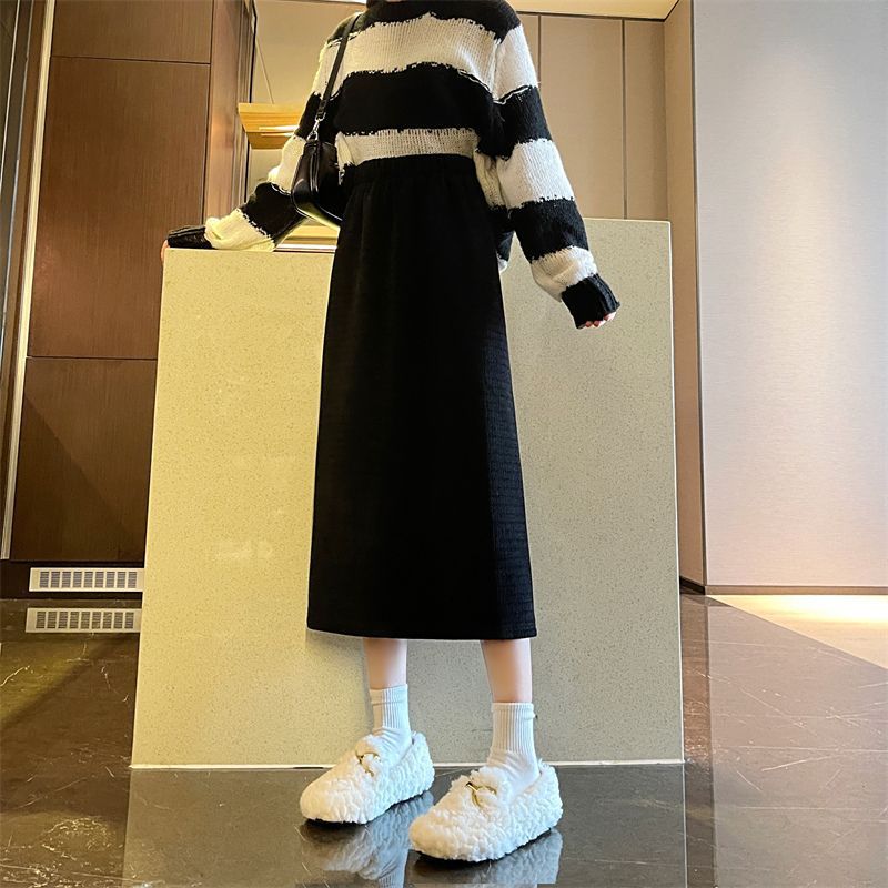 Vintage Hong Kong Style Corduroy Skirt Autumn and Winter A- line Skirt High Waist Midi Rear Split Solid Color Long Skirt
