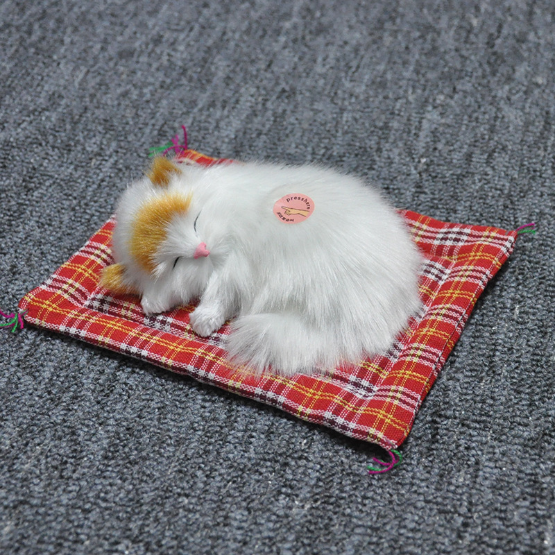 Picture of A simulated cat will call a sleeping cat cloth pad cat gift cat crafts toy car ornaments