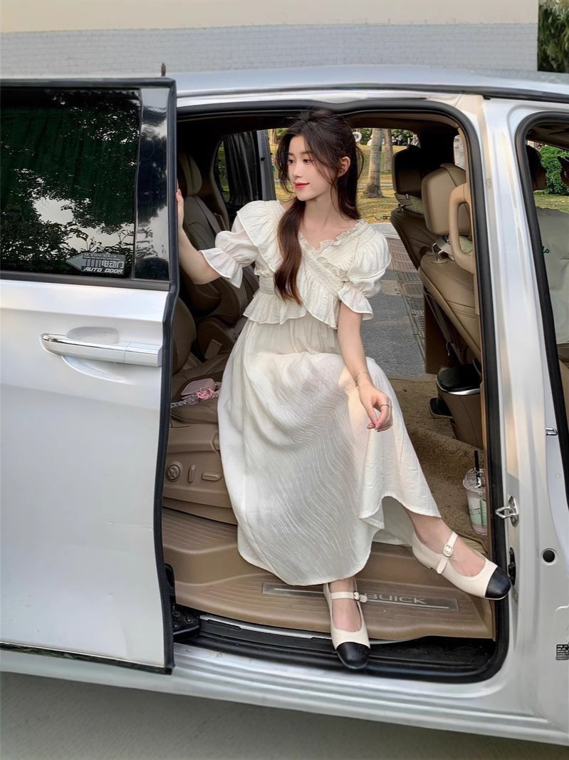 French Style Gentle V-neck Ruffled Short Sleeve dress Temperament Tight Waist First Love Sweet Fashion Fairy Dress Summer