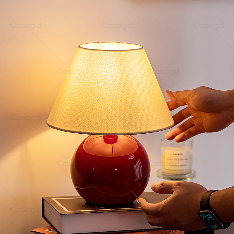 French Middle Ancient Ceramic Table Lamp Cute Chestnut Designer Retro Japanese Simple Bedroom Bedside Atmosphere Lamp Casa