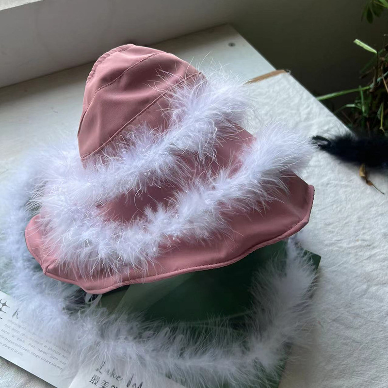 Picture of New products wholesale full fluffy feather strips Turkey wool strips wedding festival jewelry clothing luggage decorative feathers 2 meters 1