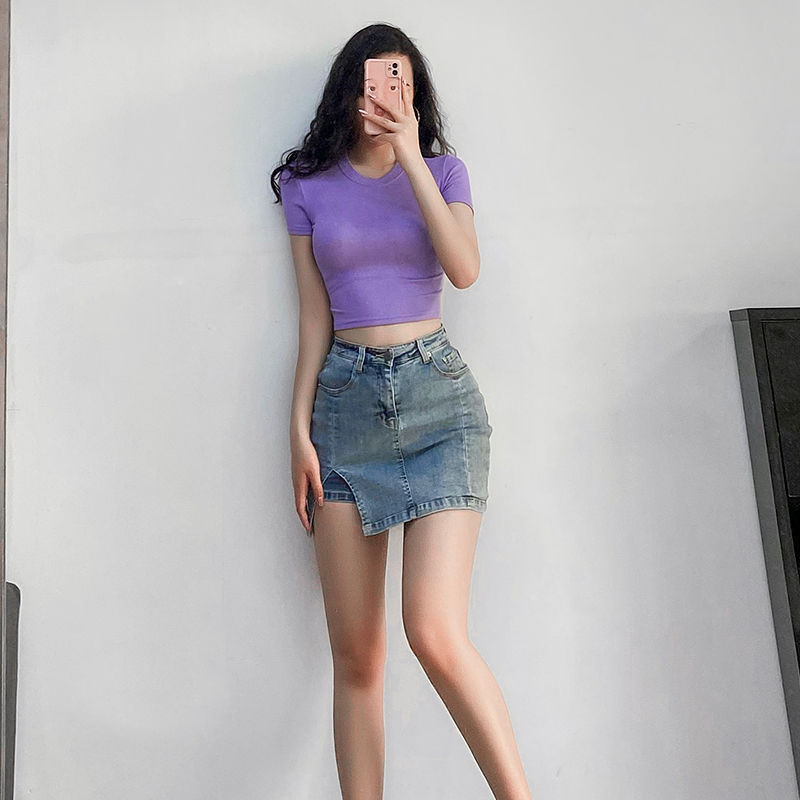 Picture of Hot girl sexy tight chest slimming round neck short sleeve t-shirt women's summer slim fit ins short navel bottoming solid color top fashion