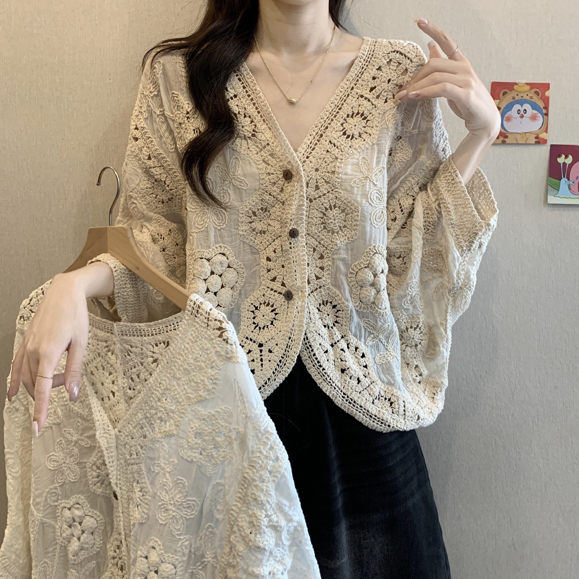 2025 Spring and Summer New Style V-Neck Crochet Cut Out Cardigan Lace Blouse Long-Sleeved Korean Style Loose Sun Protection Clothing