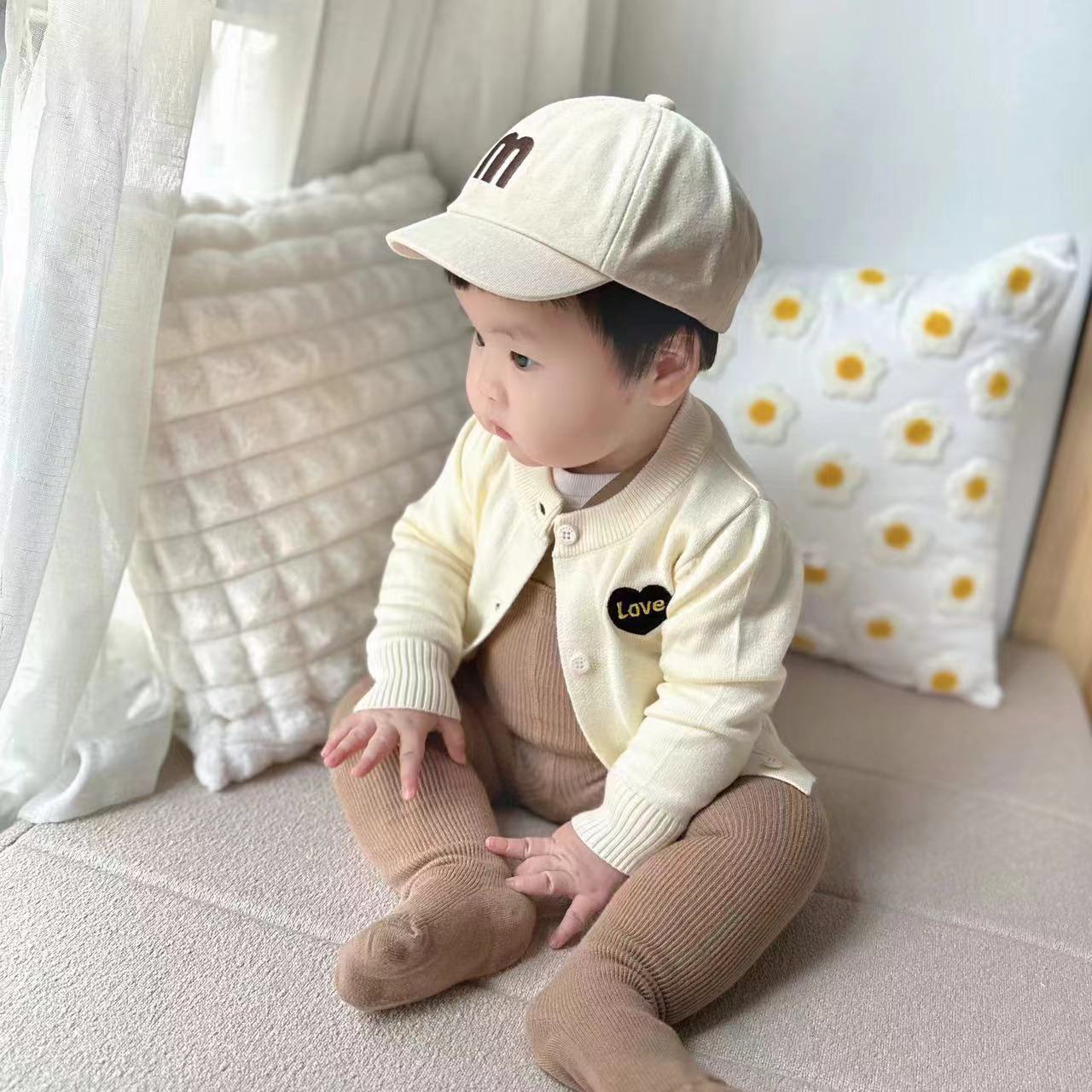 Picture of Live Supply 2025 New Children's Sweater Spring Baby Round Neck Pure Color Outwear Girls Cotton Knitted Cardigan