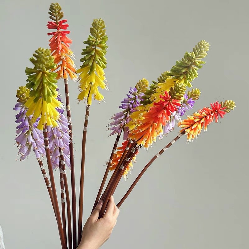 Torch Lily Simulation Flower Outdoor Flower Sea Landscape Decoration Props Flower Arrangement Flower Art Shopping Mall Arrangement Wedding Silk Flower