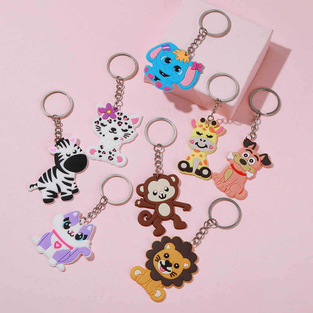 Cross-border new forest animal keychain PVC soft rubber children's jewelry car pendant key ring