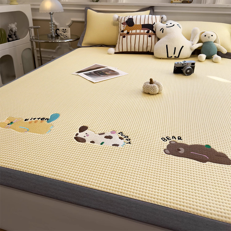 Category a Maternal and Infant Grade Waffle Ice Bean Mat Three-Piece Set Classy Ice Silk Mat Fitted Sheet Summer Air-Conditioned Soft Mat