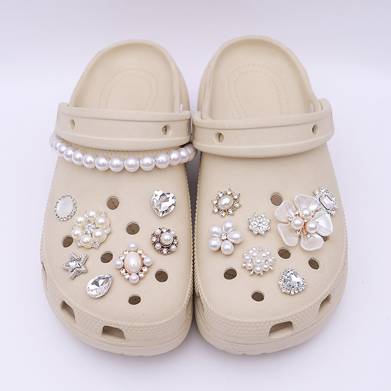 Croc Shoes Shoe Flower Accessories DIY Shoe Buckle Ballet Style Stereo High-End Removable Hole Accessories Decoration Wholesale