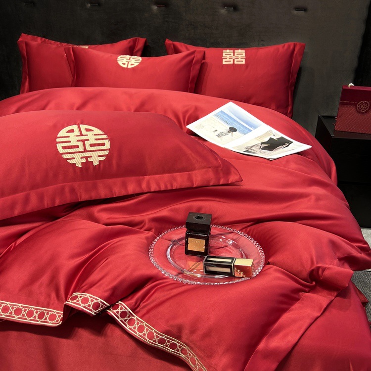 Picture of Big Red Washed Cotton Sanding Wedding Bed Four-piece Set New Wedding Bedding Bed Sheet Wedding Wedding Quilt Cover