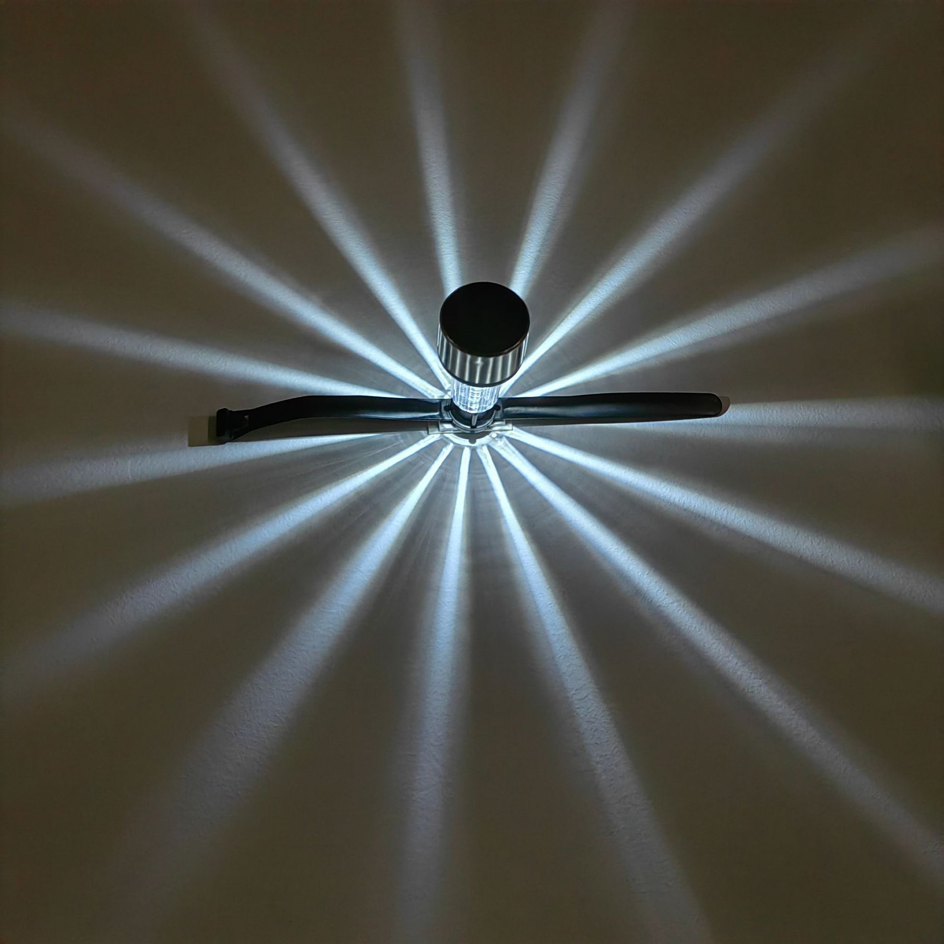 Picture of Solar cable tie lights, outdoor courtyard fences, railings, balcony waterproof decorative ambient lights, pool night lights