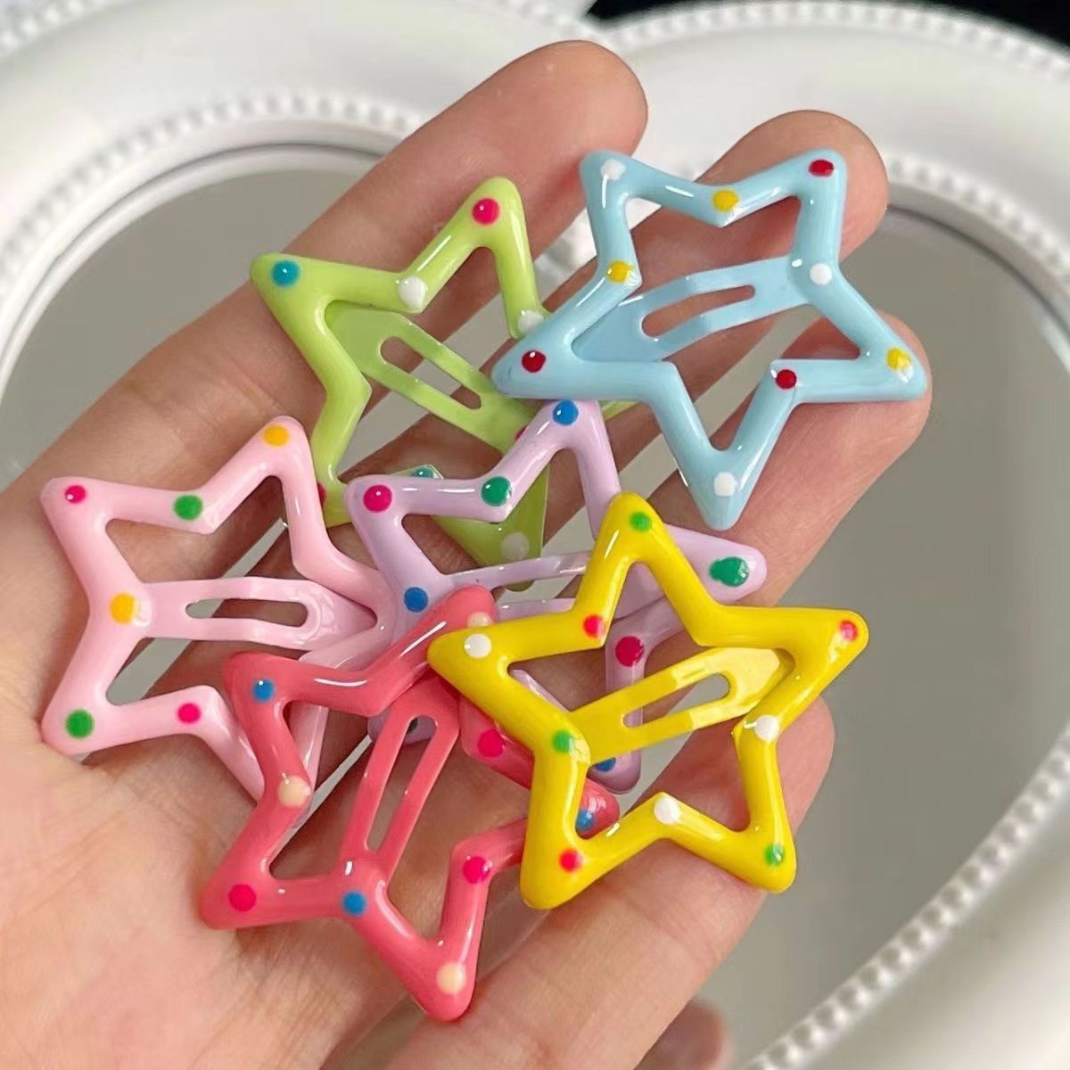 Picture of Dopamine polka dot five-pointed star hairpin girl's heart sweet broken hair BB clip children's colorful bangs little star hair accessories