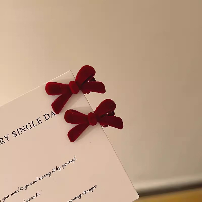 Picture of 4 suit lazy double-layer braided flocking hairpin female hair accessories side clip spring and summer simple bangs clip duckbill clip