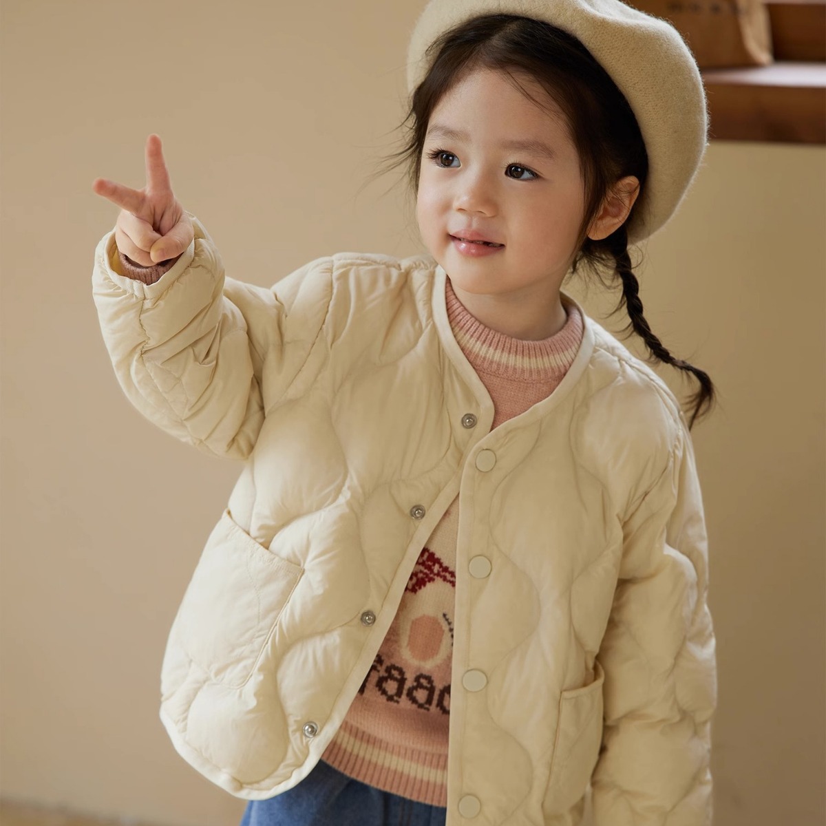 Picture of Girls' Light Imitation down Jacket, Baby Girl's Long and Short Style, 2025 Spring New Style, Kidsren's Fashionable Pure Color Jacket