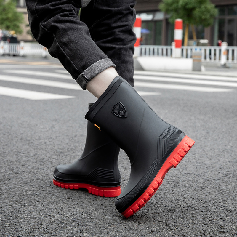 Cross-border New Rain Boots Men's Outer Wear Fashion Rain Boots Kitchen Work Fishing Car Wash Non-slip Waterproof Rubber Shoes