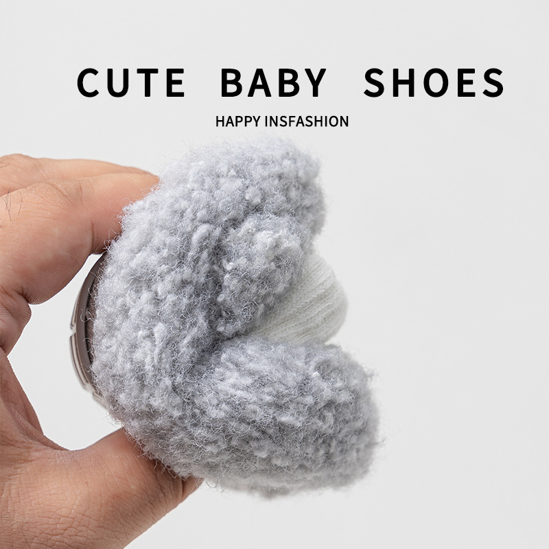 Picture of Fleece-lined thickened warmth for newborns, infants, boys, and babies, spring, autumn, and winter, with soft soles that don't feel uncomfortable, mid-calf