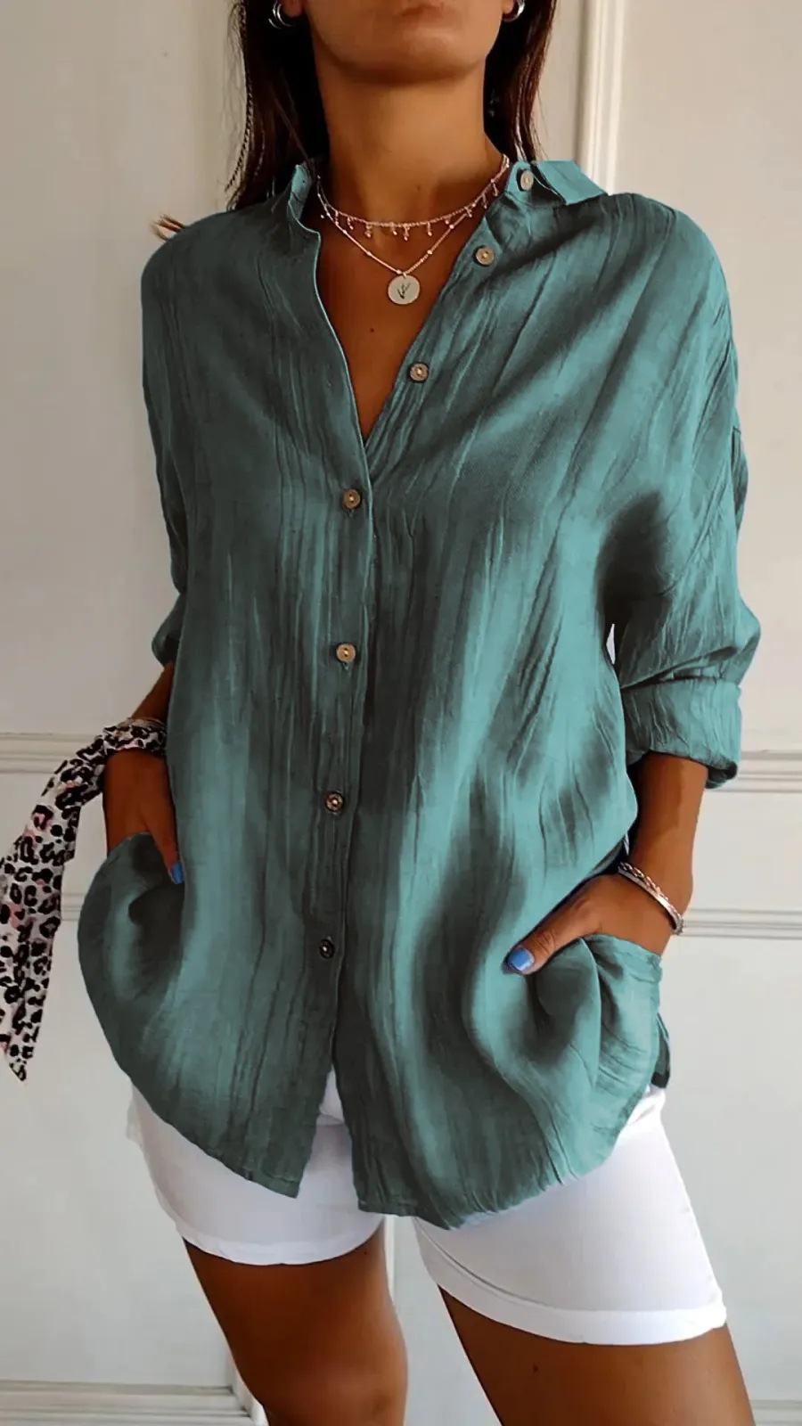 Picture of 2024 New Single-breasted Pleated Lapel Shirt Independent Station Explosions Women's Solid Color European and American Sleeve Top