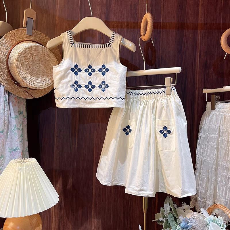 77287 Summer Holiday Style suit Women's Treasure Artistic Embroidered Vest Skirt Summer Vest Two suit for Seaside Play