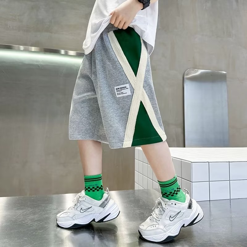 Children's Clothing Boys' Summer Pants Shorts 2025 New Medium Pants Summer Style Medium and Large Kidsren's Thin Sports Pants Trendy